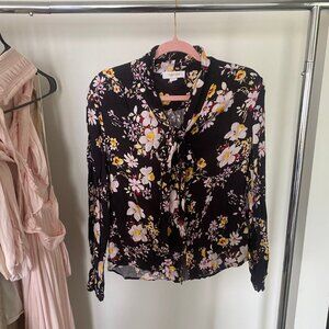 Yumi Kim Floral Button-Down Blouse w/ Tie Neck | Size L
